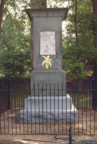 Daniel Boone gravesite