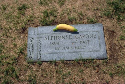 Al Capone grave