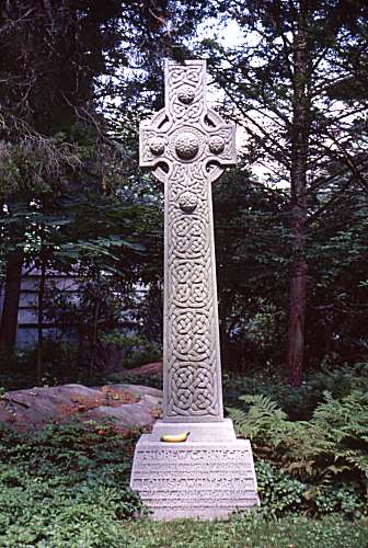 Andrew Carnegie grave