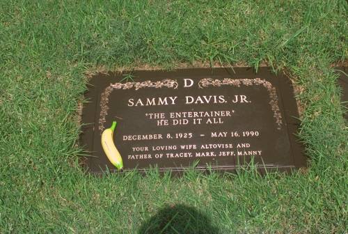 Sammy Davis Jr. grave