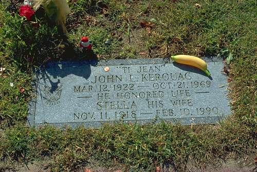 Jack Kerouac grave