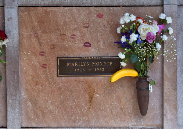 Marilyn Monroe grave