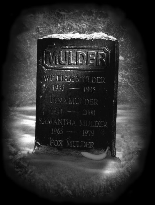 Gravesite of Fox Mulder (The X-Files).