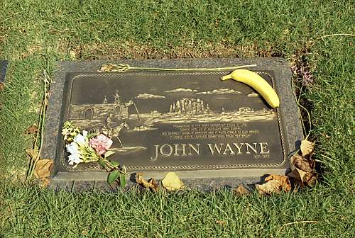 John Wayne grave
